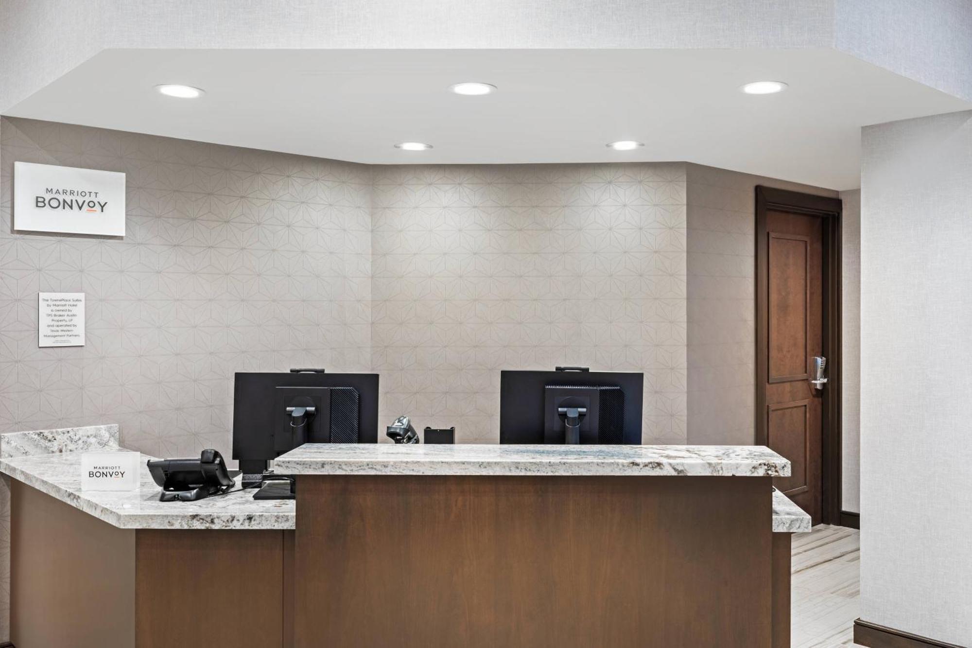Towneplace Suites By Marriott Austin Northwest The Domain Area Exterior foto